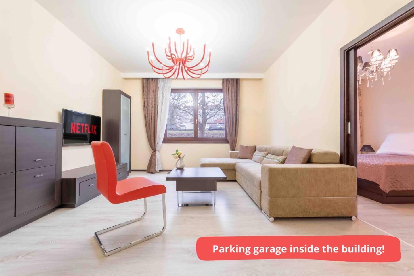 Imperial Apartment In Bohemia Residence By Rentez การ์โลวีวารี ภายนอก รูปภาพ